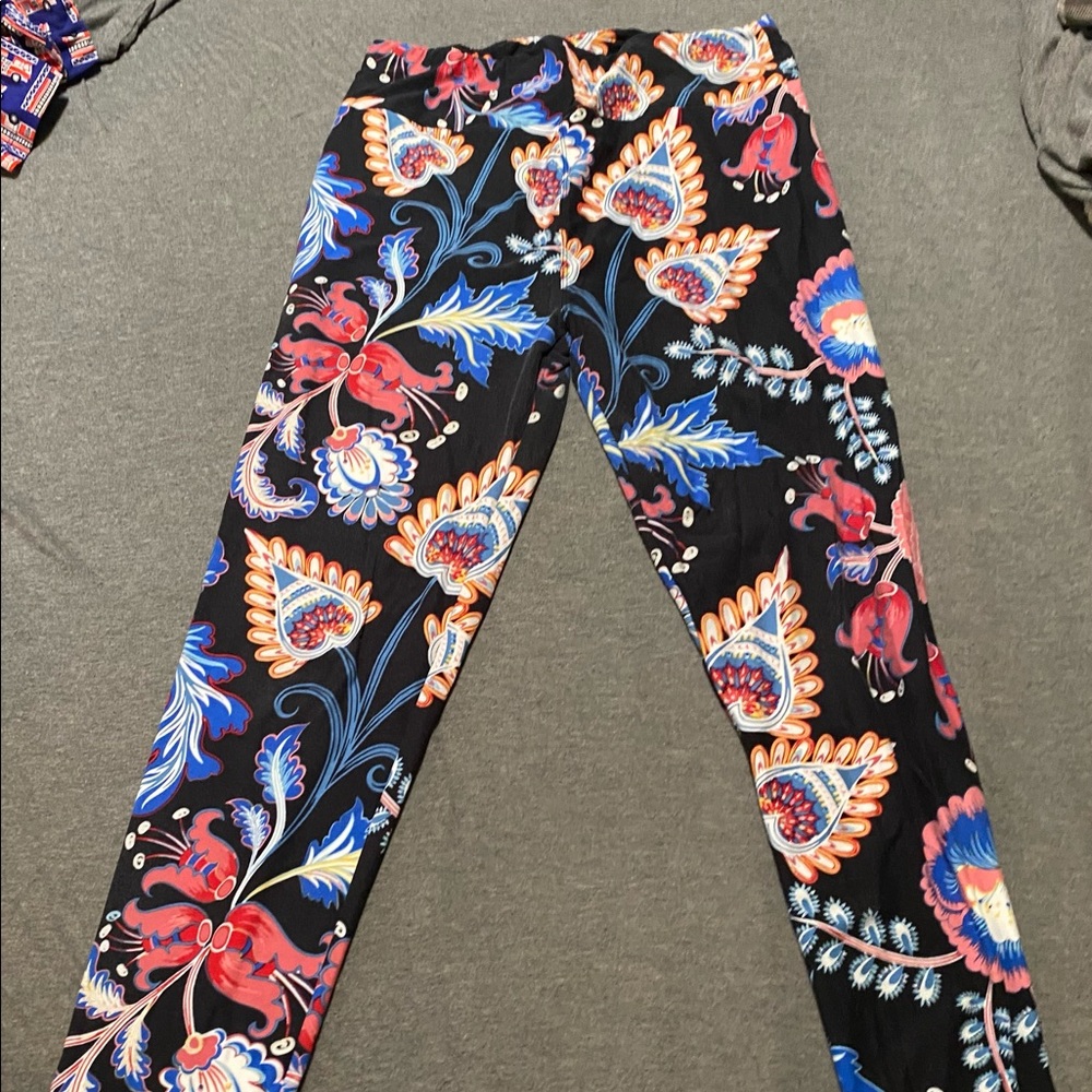 Paisley printed leggings